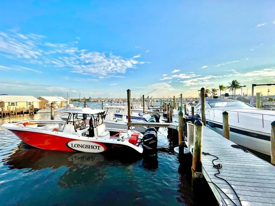 Holiday home Curacao - Large 2X2 Waterfront Condo Great View Pool & Dock Key West